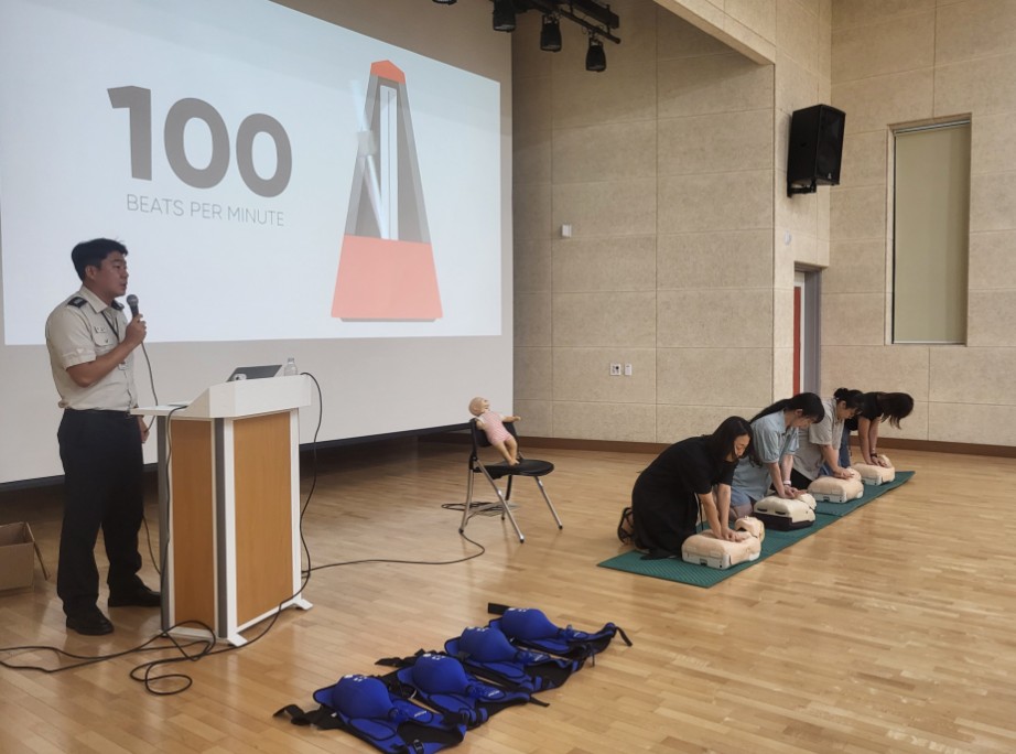 거제시육아종합지원센터, 2026년 10차 보육교직원 응급처치 실습 교육 실시